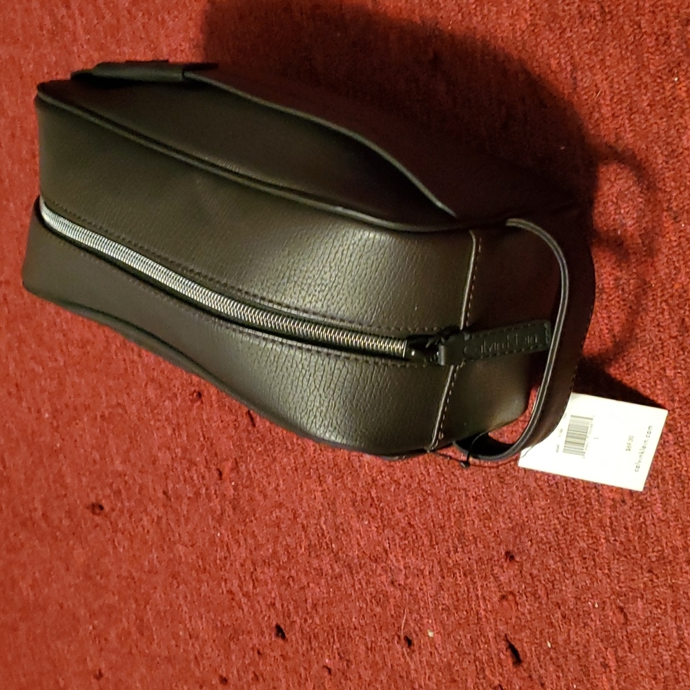 Toiletries bag
